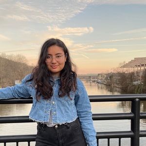 Meet your Posher, Kenia